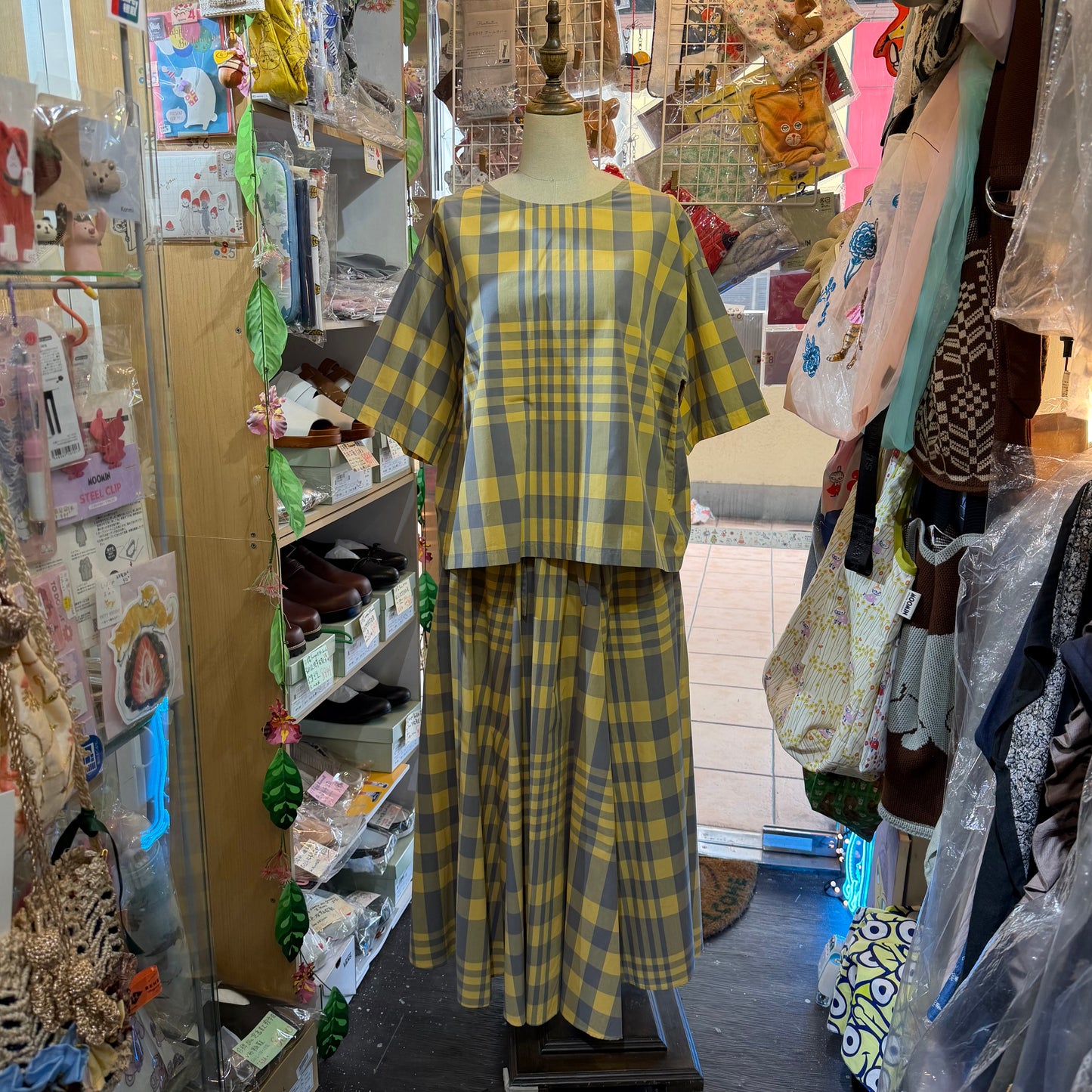 Vent d Ouest Checked Yellow Skirt, made in Japan