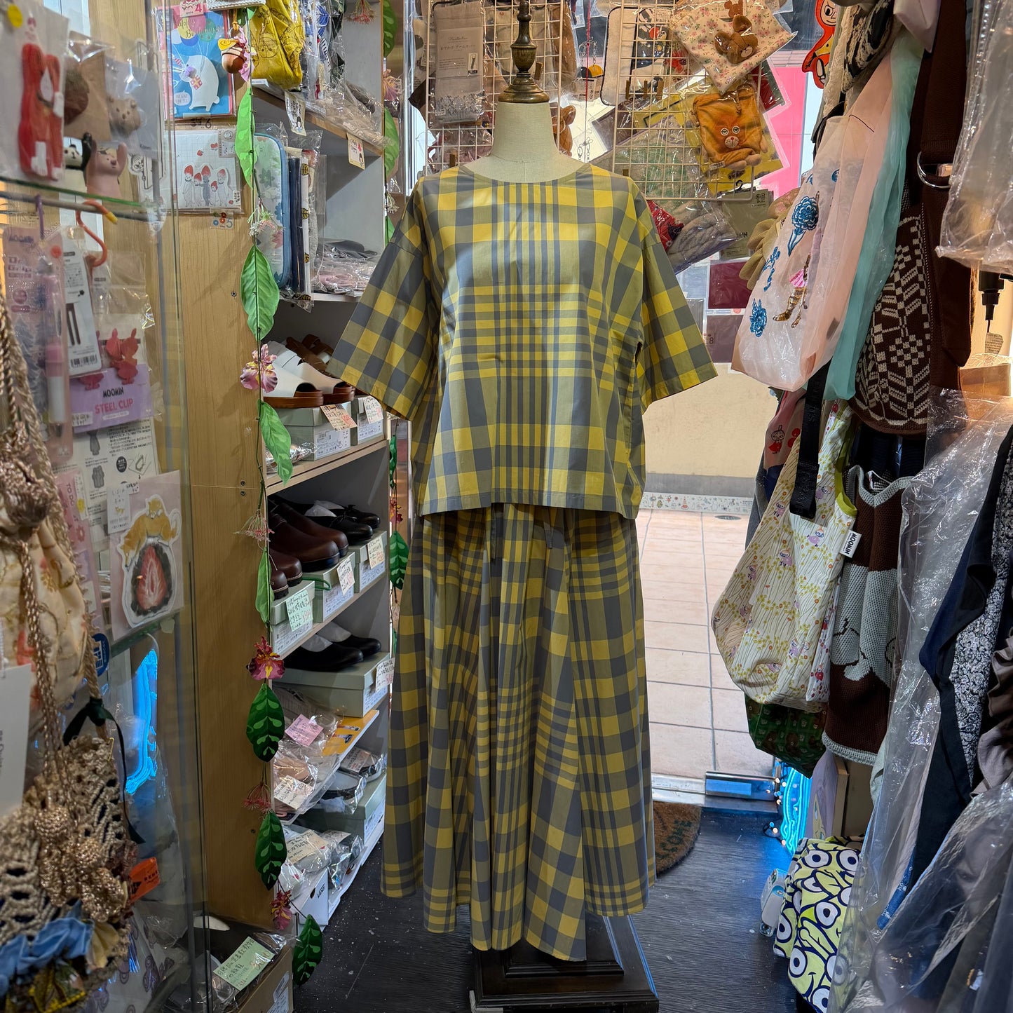 Vent d Ouest Checked Yellow Skirt, made in Japan