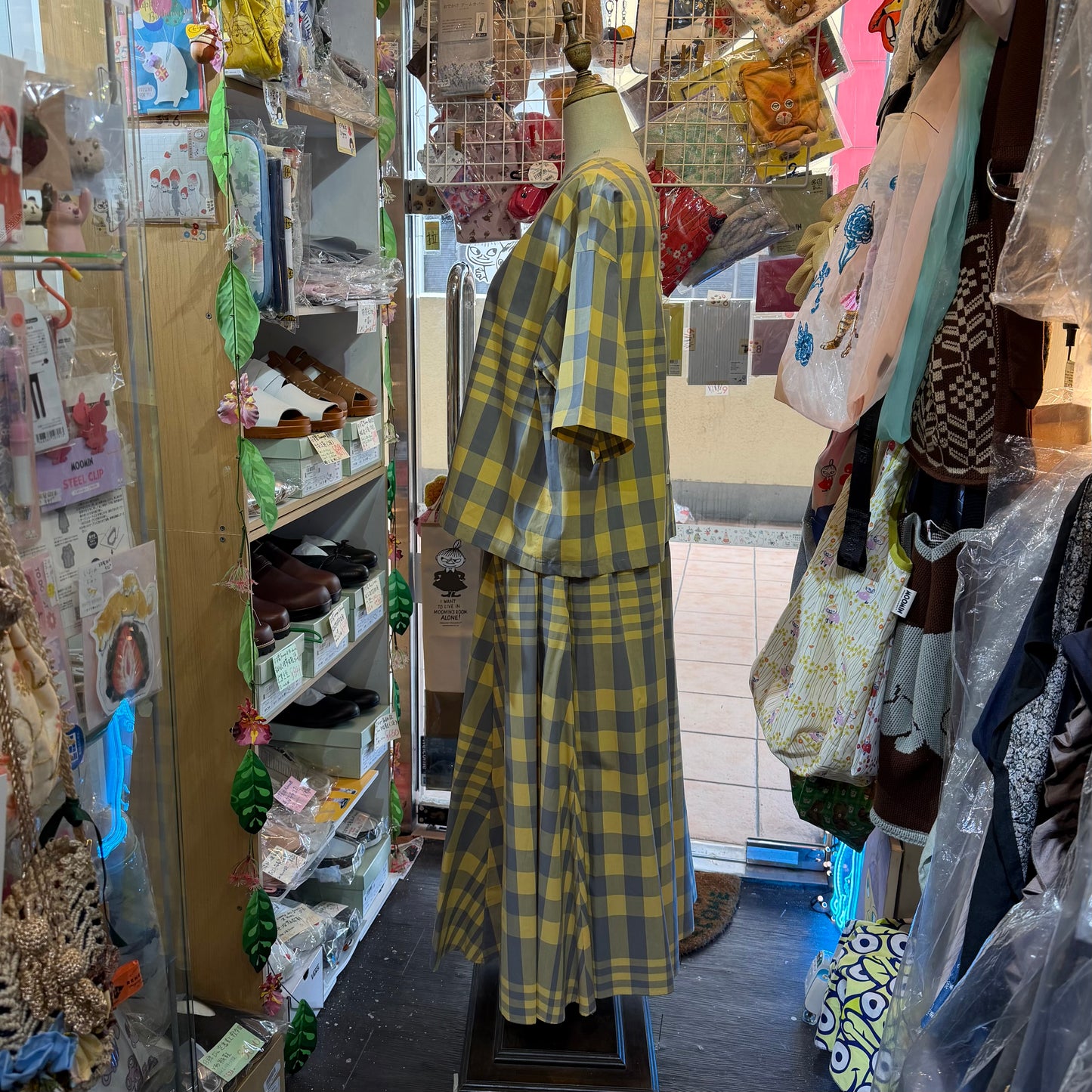 Vent d Ouest Checked Yellow Skirt, made in Japan