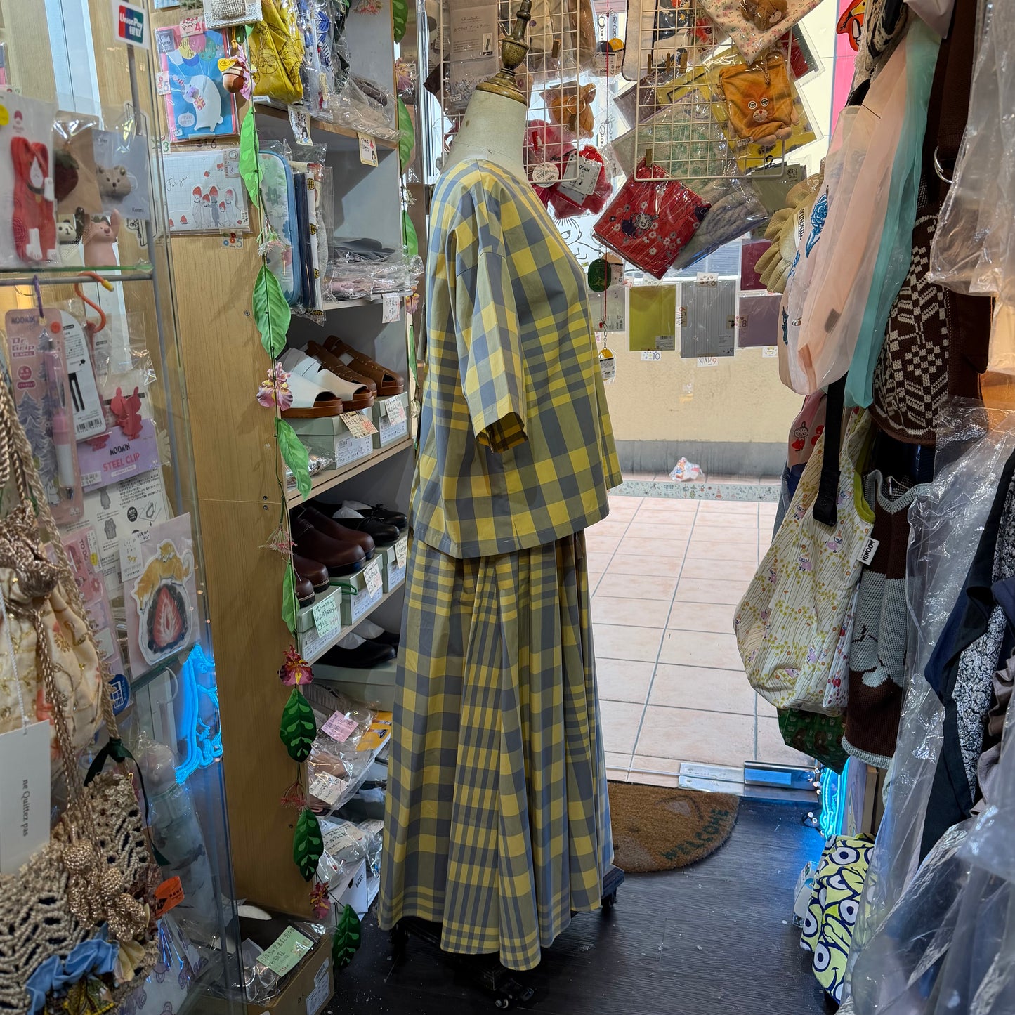 Vent d Ouest Checked Yellow Skirt, made in Japan