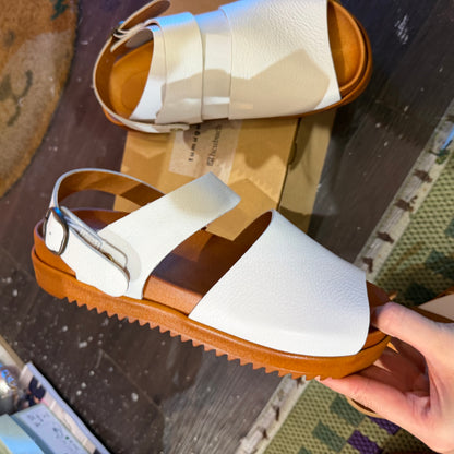 Tumugu X Hcubuch  Leather Sandals, 2 Colors, 2 Styles; fraktur & welle, made in Japan