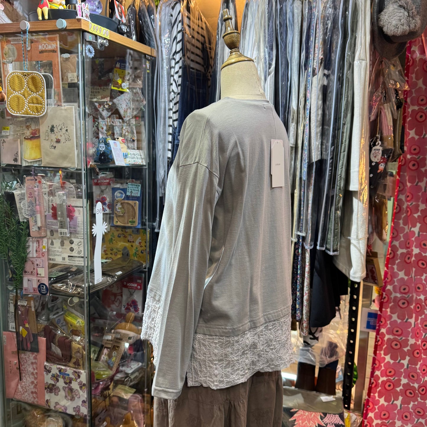EXTRA20- Lueuf Grey Lace T-shirt, made in Japan