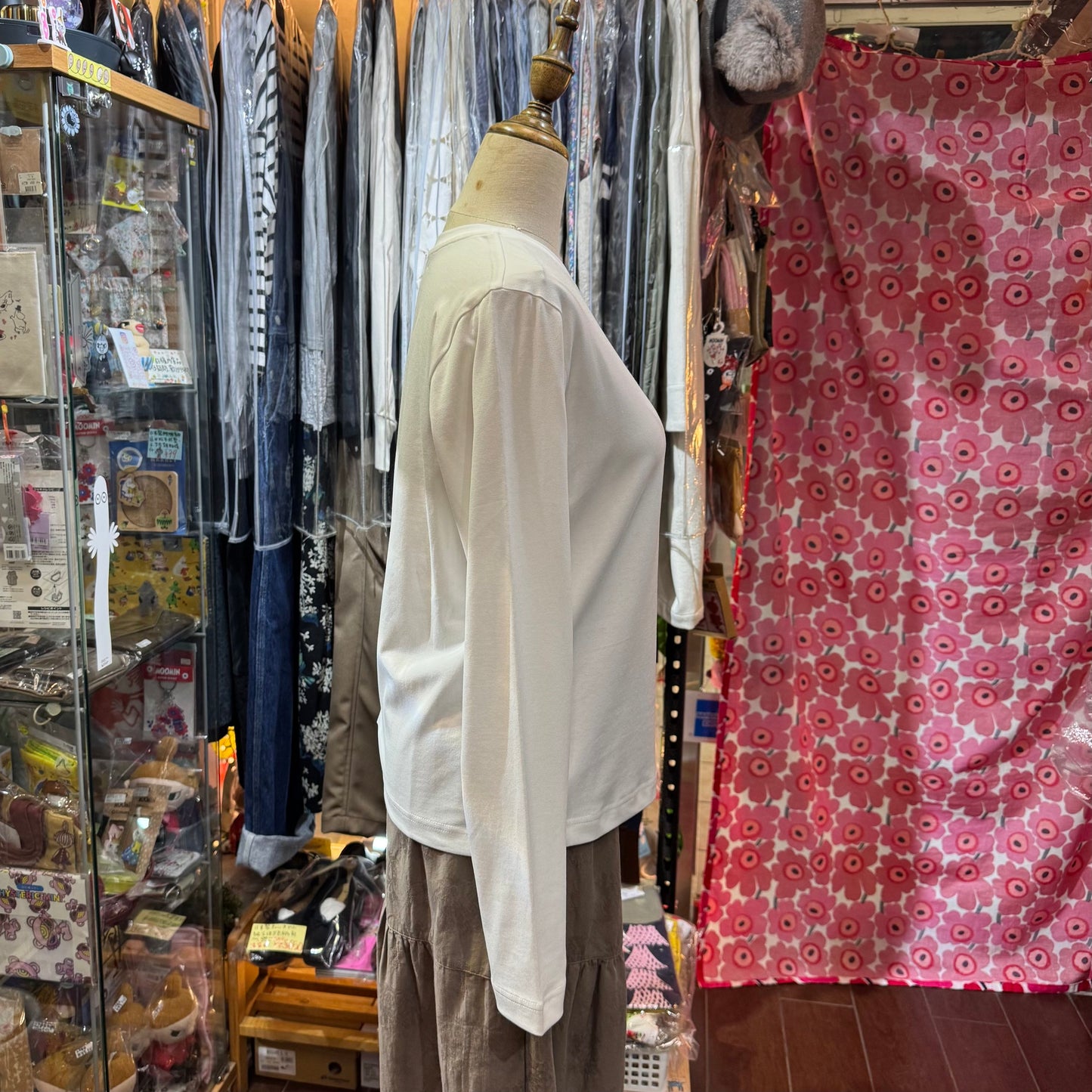 Midiumisolid White T-shirt, made in Japan