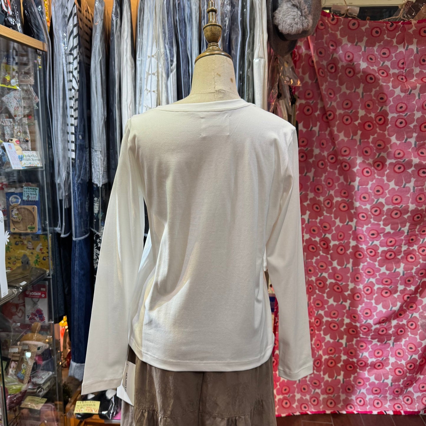 Midiumisolid White T-shirt, made in Japan