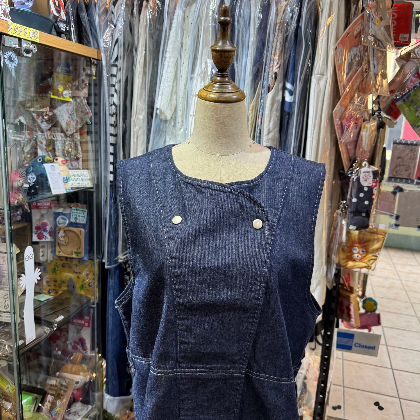 Lueuf Denim Vest, made in Japan