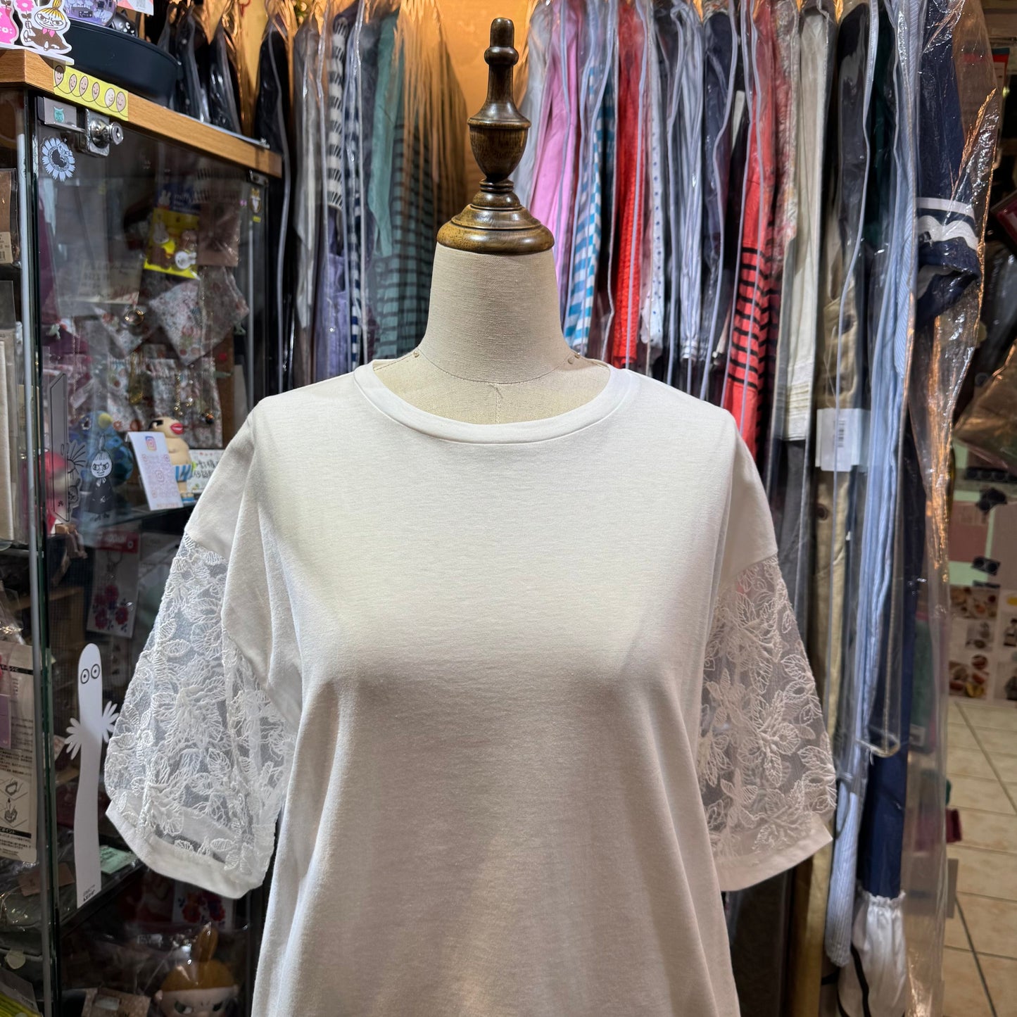 Lueuf Lace Sleeves White Top, made in Japan