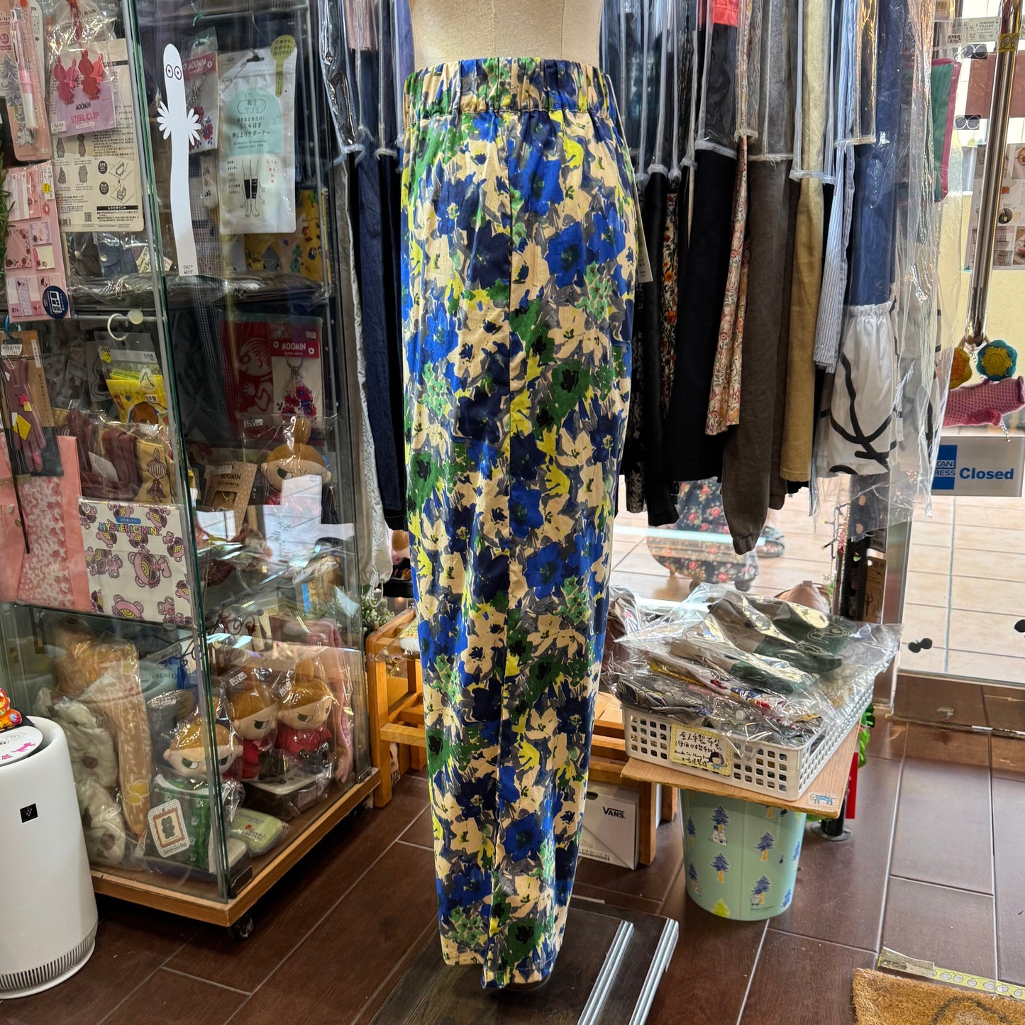 Sale- Lueuf Floral Pants, 2 Colors, made in Japan