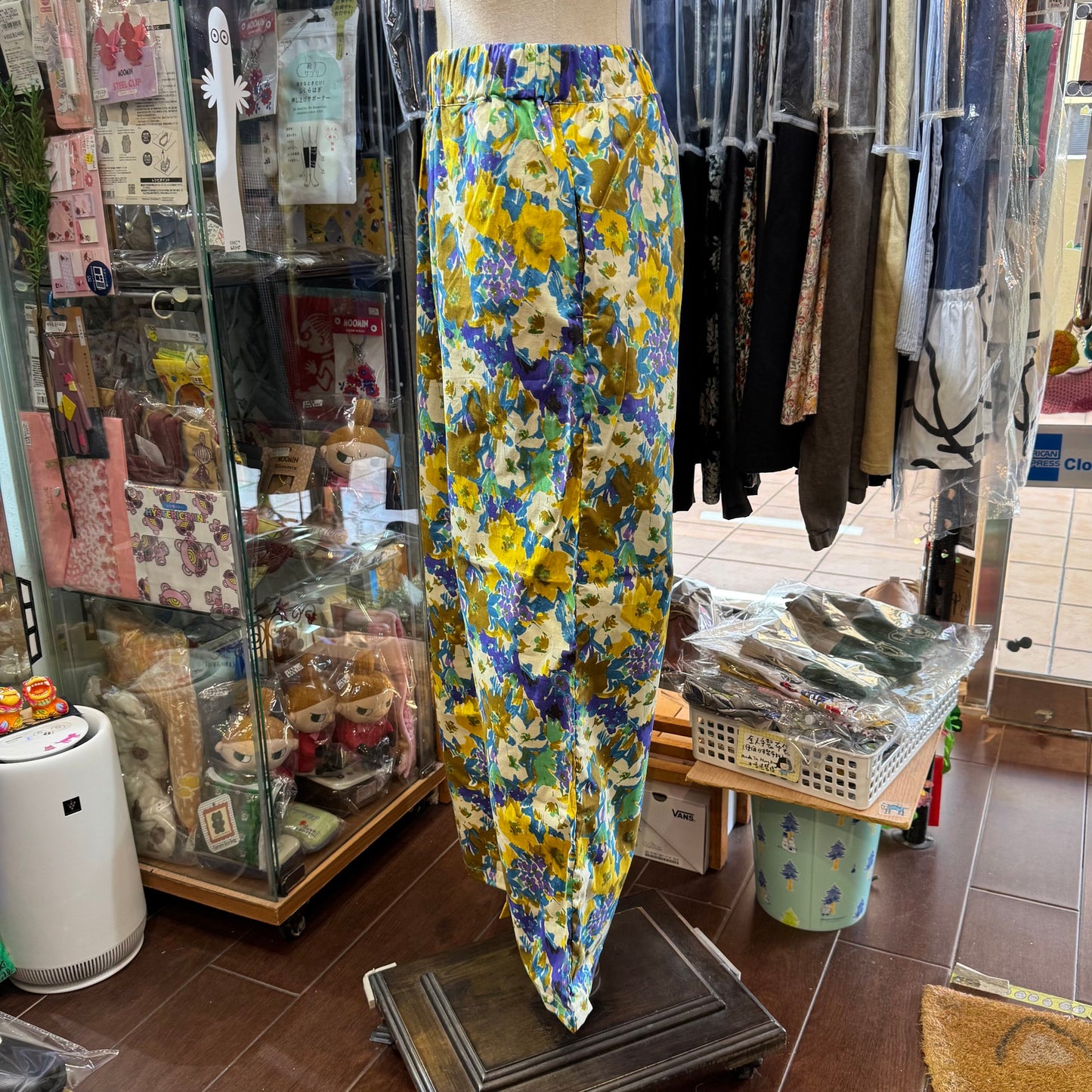 Sale- Lueuf Floral Pants, 2 Colors, made in Japan