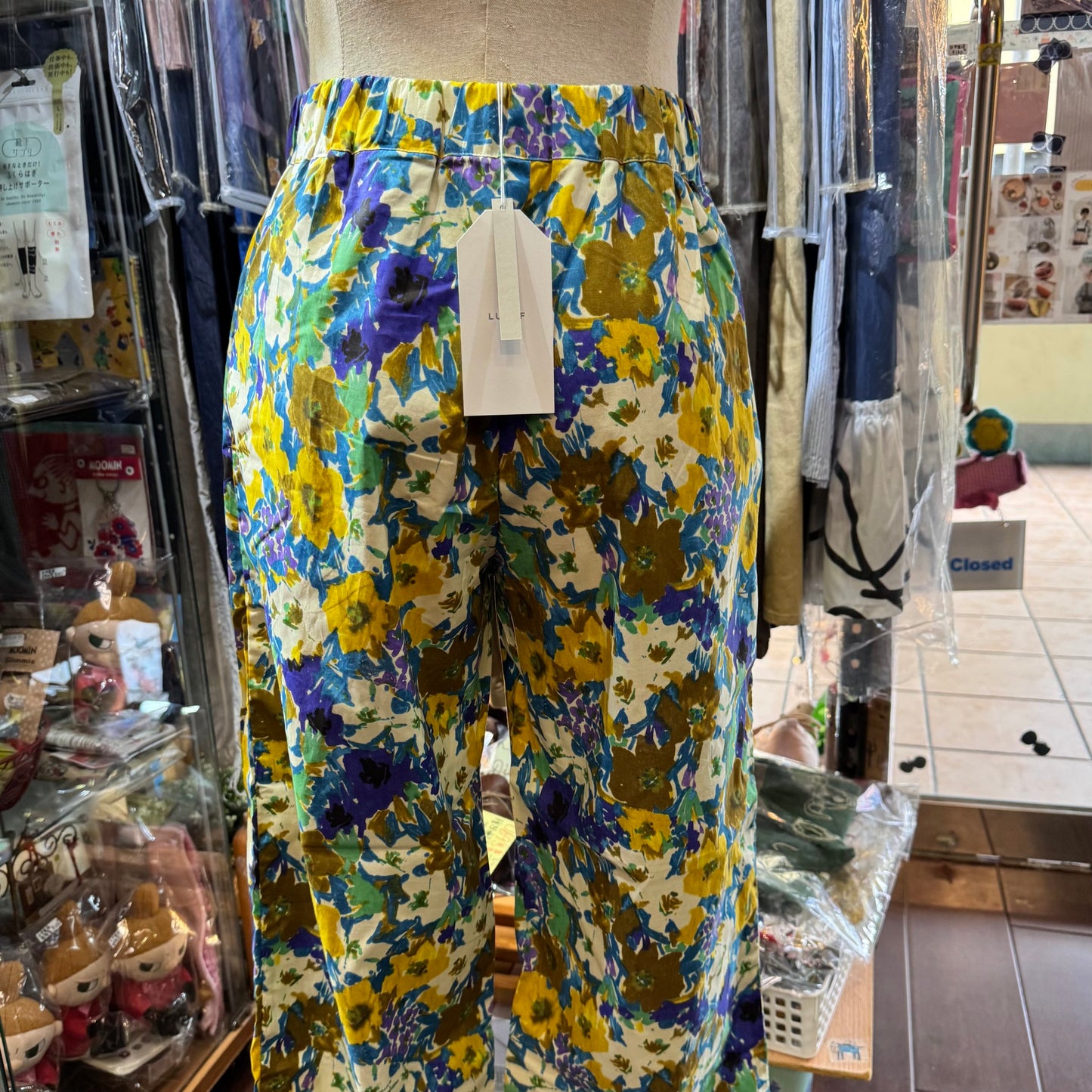 Sale- Lueuf Floral Pants, 2 Colors, made in Japan