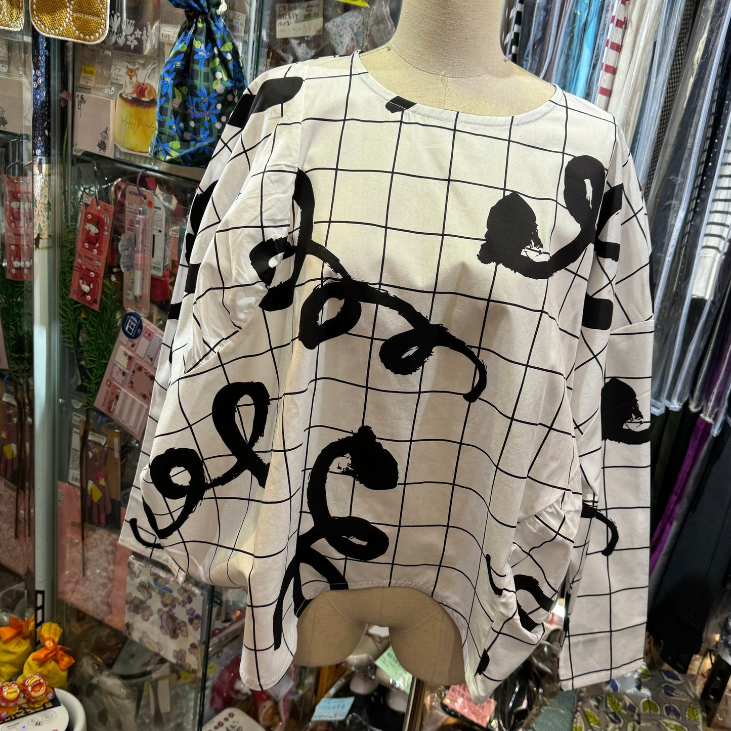Sale- Frankygrow White Printed Top, Size F2, made in Japan