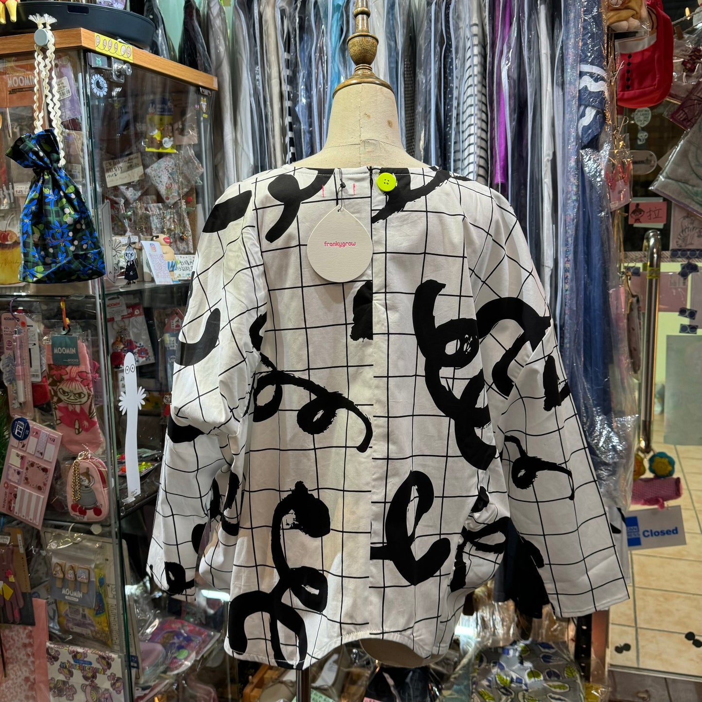 Sale- Frankygrow White Printed Top, Size F2, made in Japan