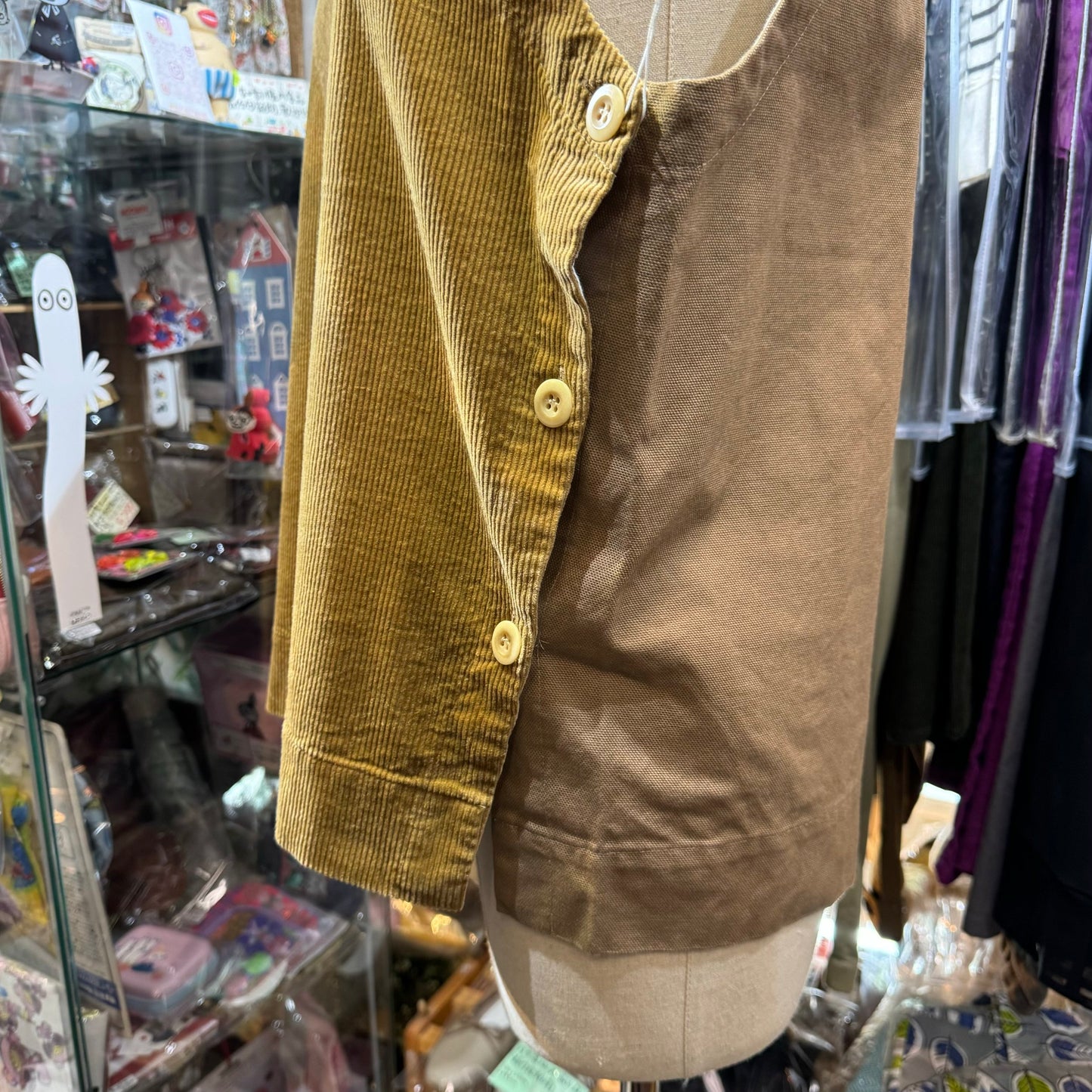 EXTRA20- Vent Blanc Caramel Vest, made in Japan