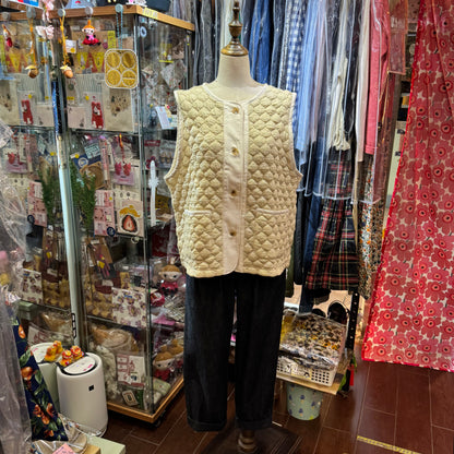 EXTRA30- Nachukara Ivory Vest Top, Outer, made in Japan