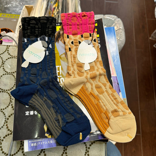 Nonnette Art deco Socks, 2 Colors, made in Japan