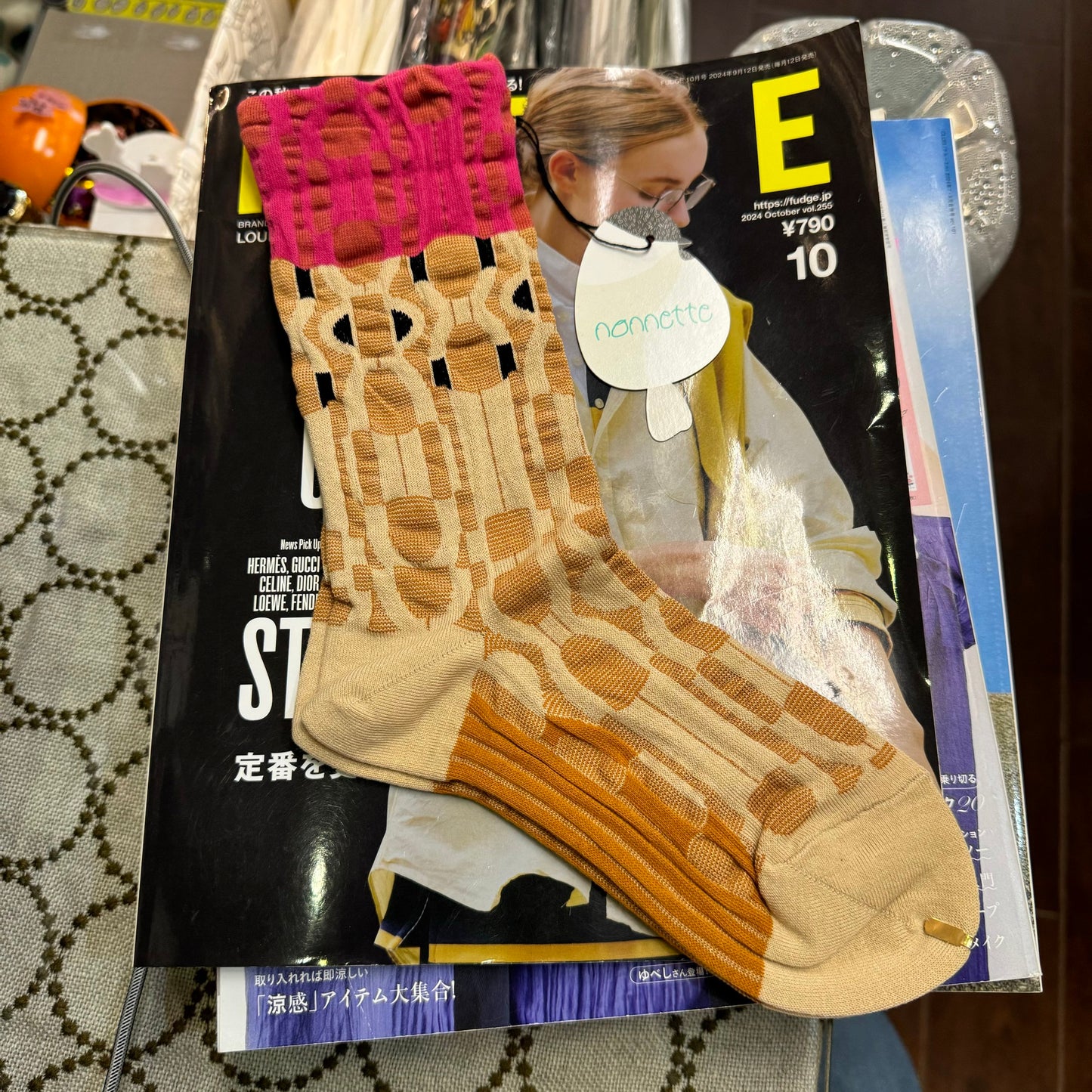 Nonnette Art deco Socks, 2 Colors, made in Japan