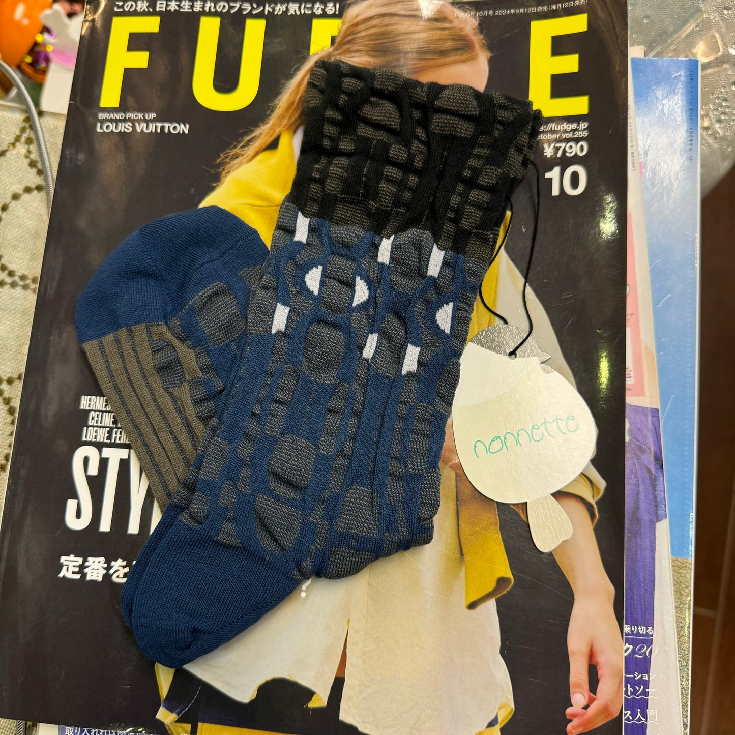 Nonnette Art deco Socks, 2 Colors, made in Japan