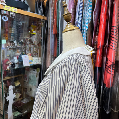 Drowse and yet... Ribbon Collar Striped White Top, made in Japan