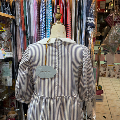 Drowse and yet... Ribbon Collar Striped White Top, made in Japan