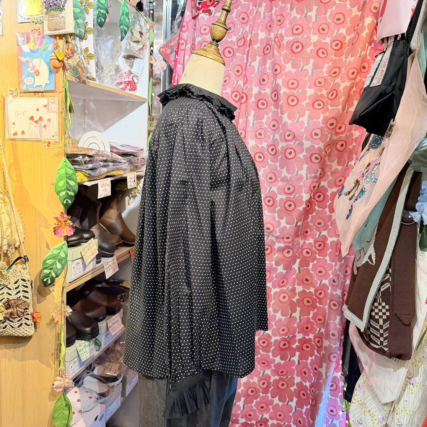 PONT DE CHALONS Black Polka Frill Collar Shirt