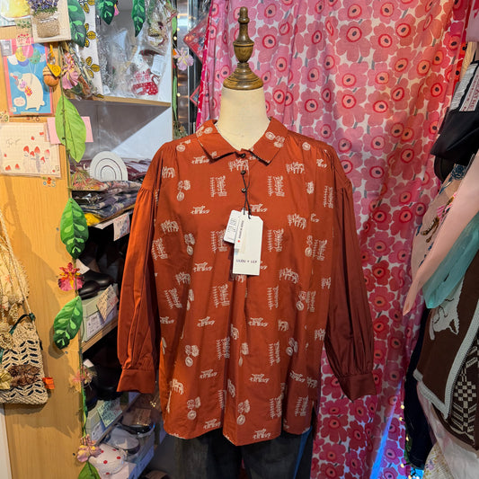 Sale- Lilou and Lily Embroidery Brick Blouse, made in Japan