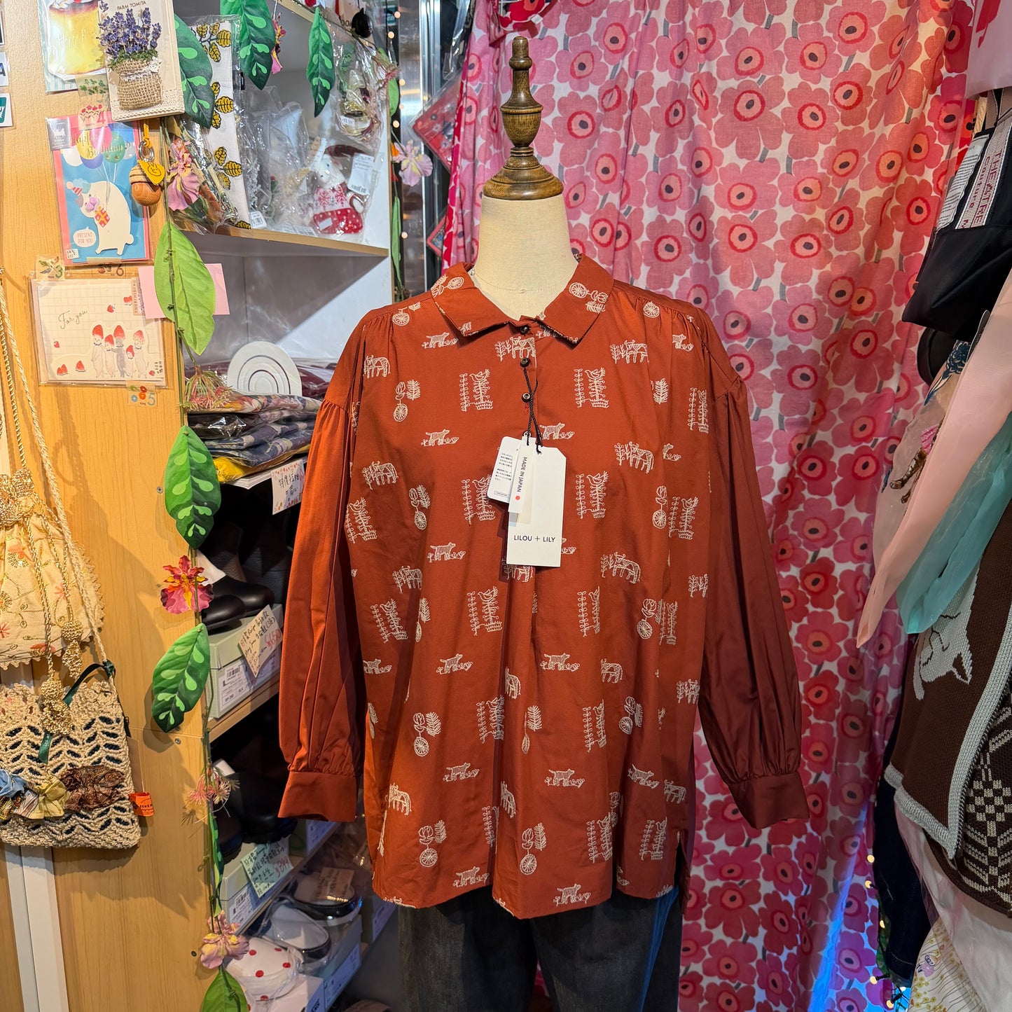 Sale- Lilou and Lily Embroidery Brick Blouse, made in Japan