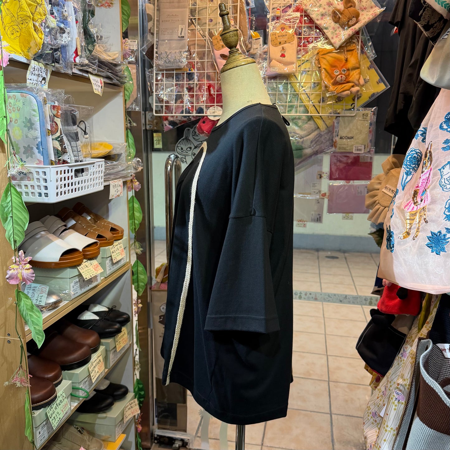Ohta Black Jizo T-shirt, size W2, made in Japan