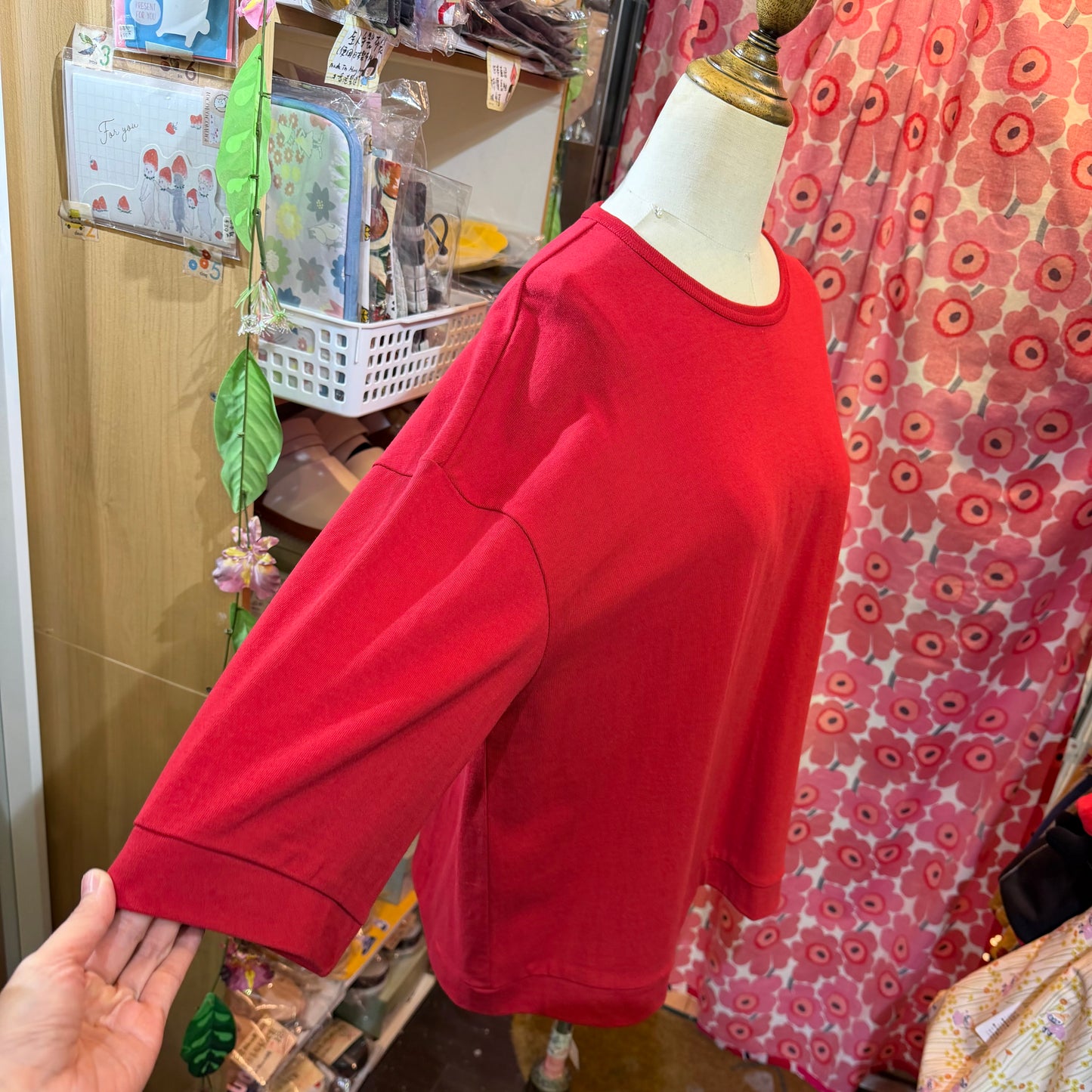 Ichi Sweatshirt, 2 Colors