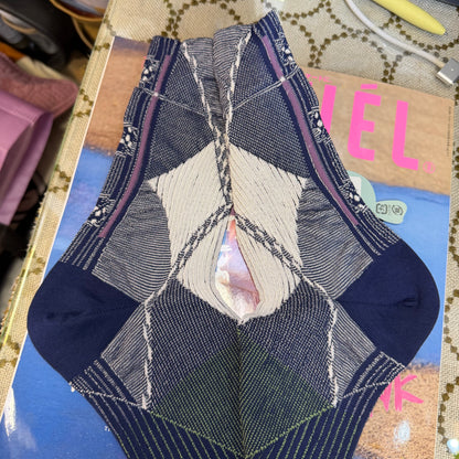 Nonnette Purple Big Dia Color Socks, made in Japan, #NS410K-88