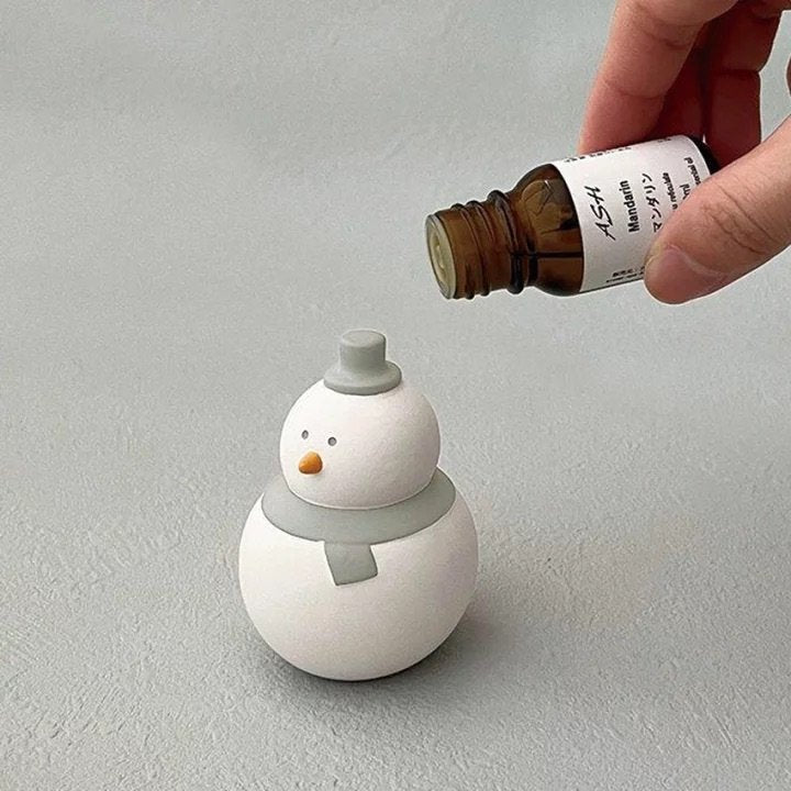 Decole Snowman Ceramic Aroma Mascot