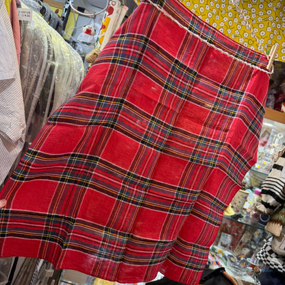 Days Red Linen Scarf, made in Japan