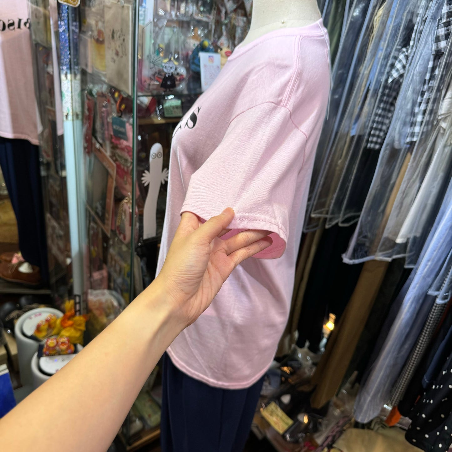 EXTRA20- Diaries Pink BIOUS  T-shirt, made in Honduras