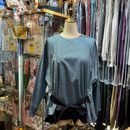 Sale- (g) Floral Blue Top, made in Japan