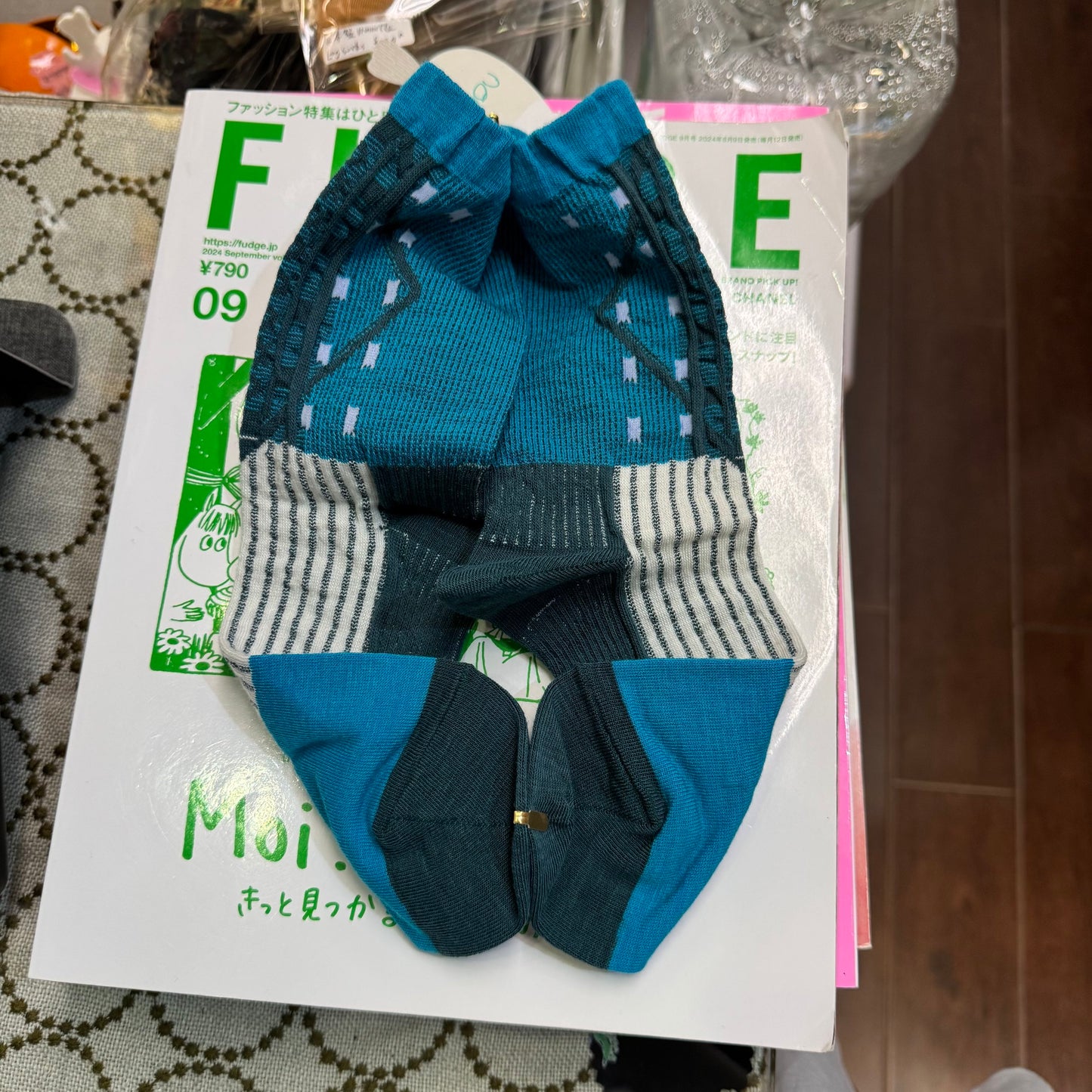Nonnette Turquoise Socks, made in Japan