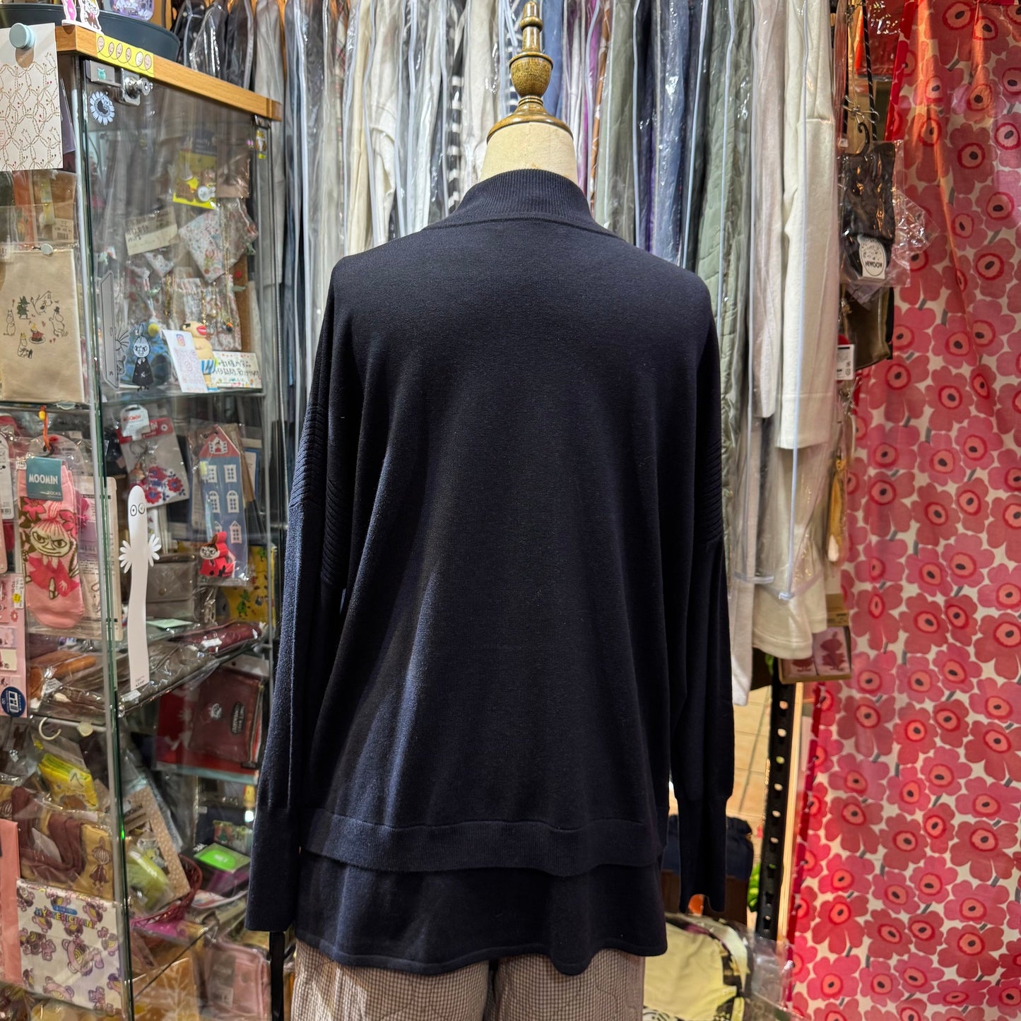 CEaRet Navy Long Top