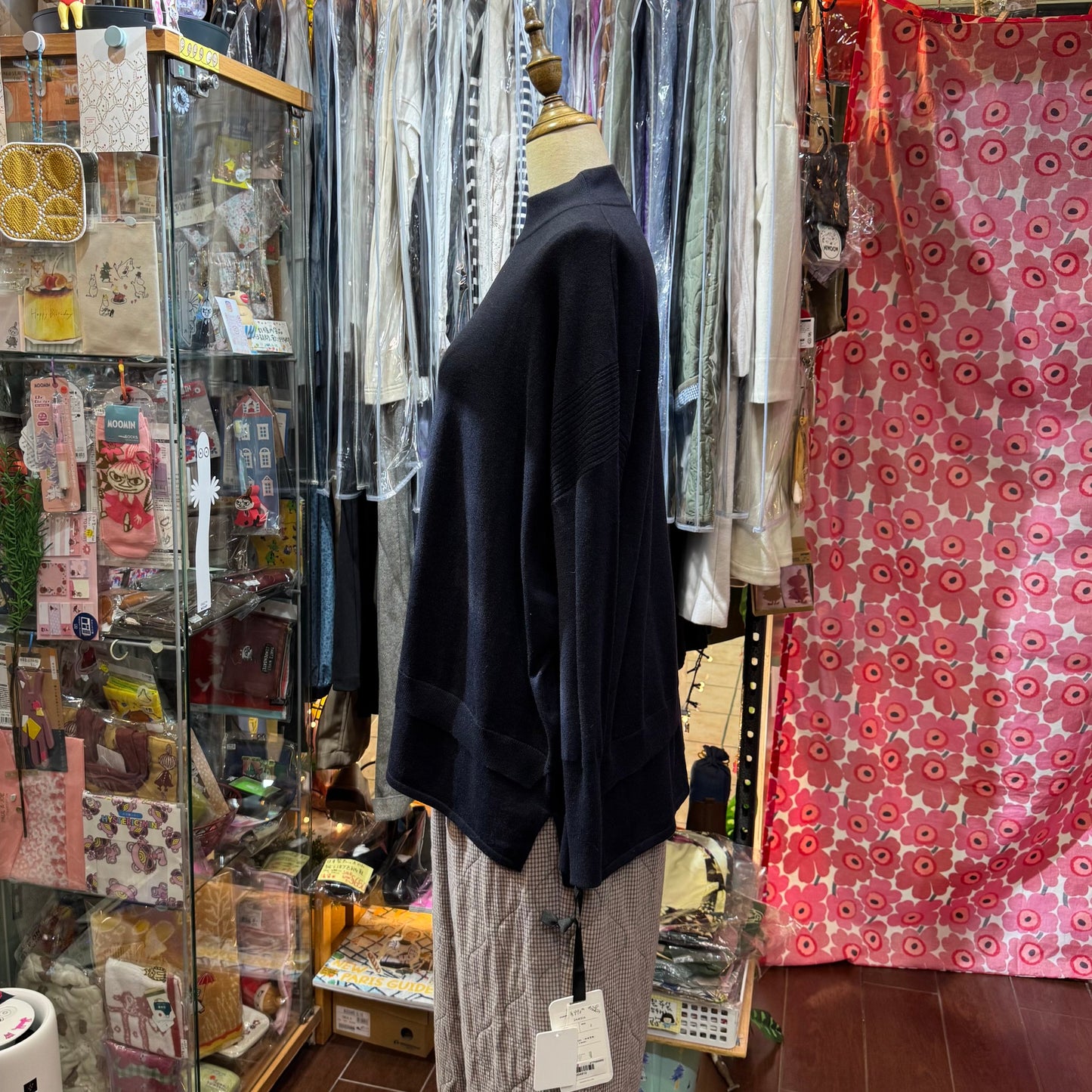 CEaRet Navy Long Top