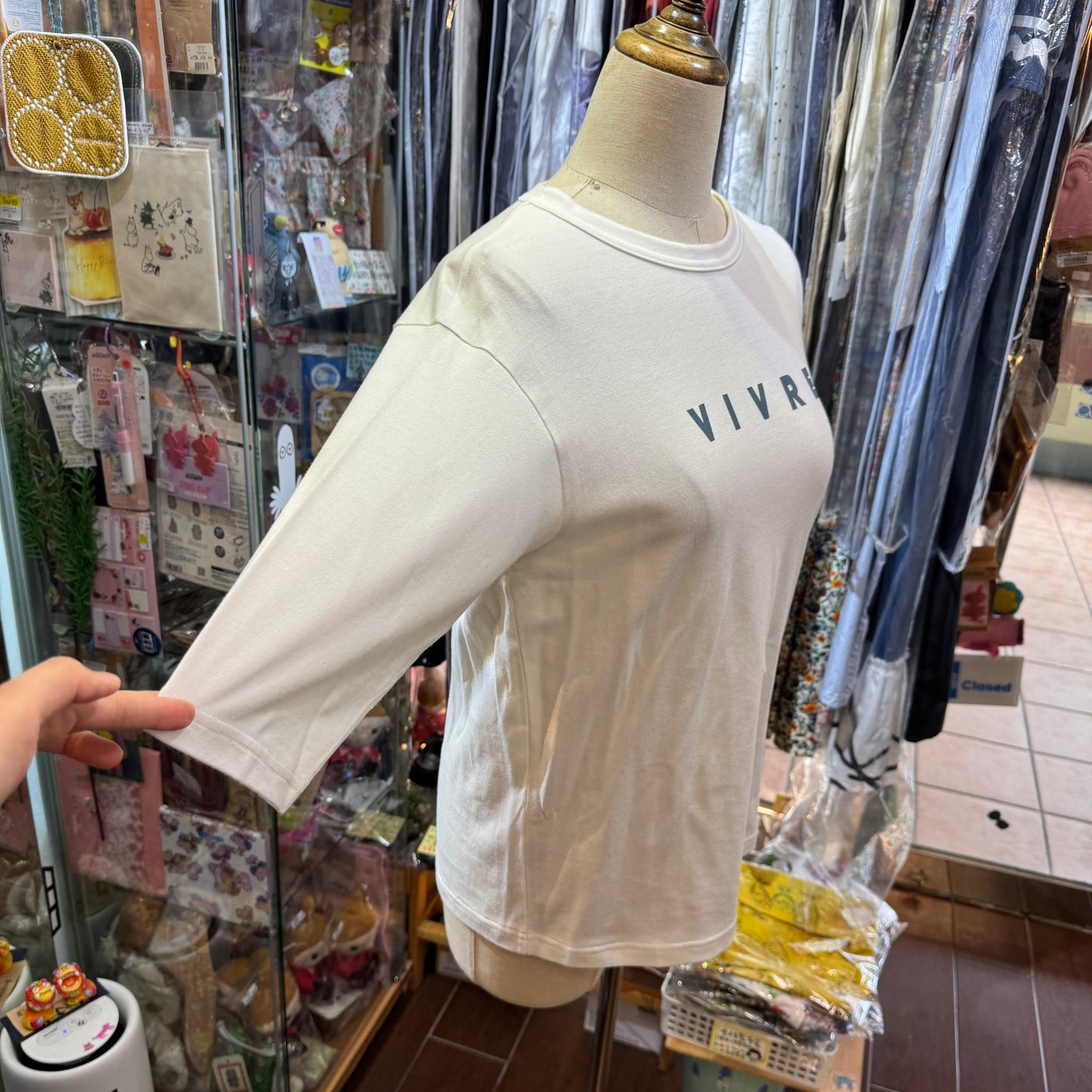 Sale- Diaries VIVRE (To live) T-shirt, 2 Colors, made in Japan