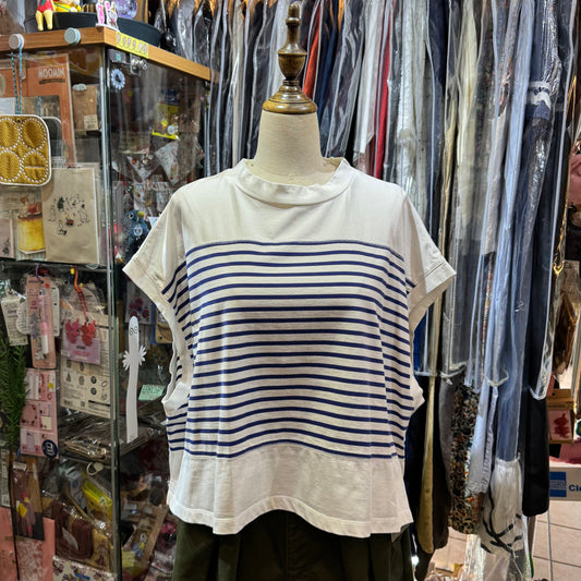 Estroislose White X Blue Striped Top, made in Japan