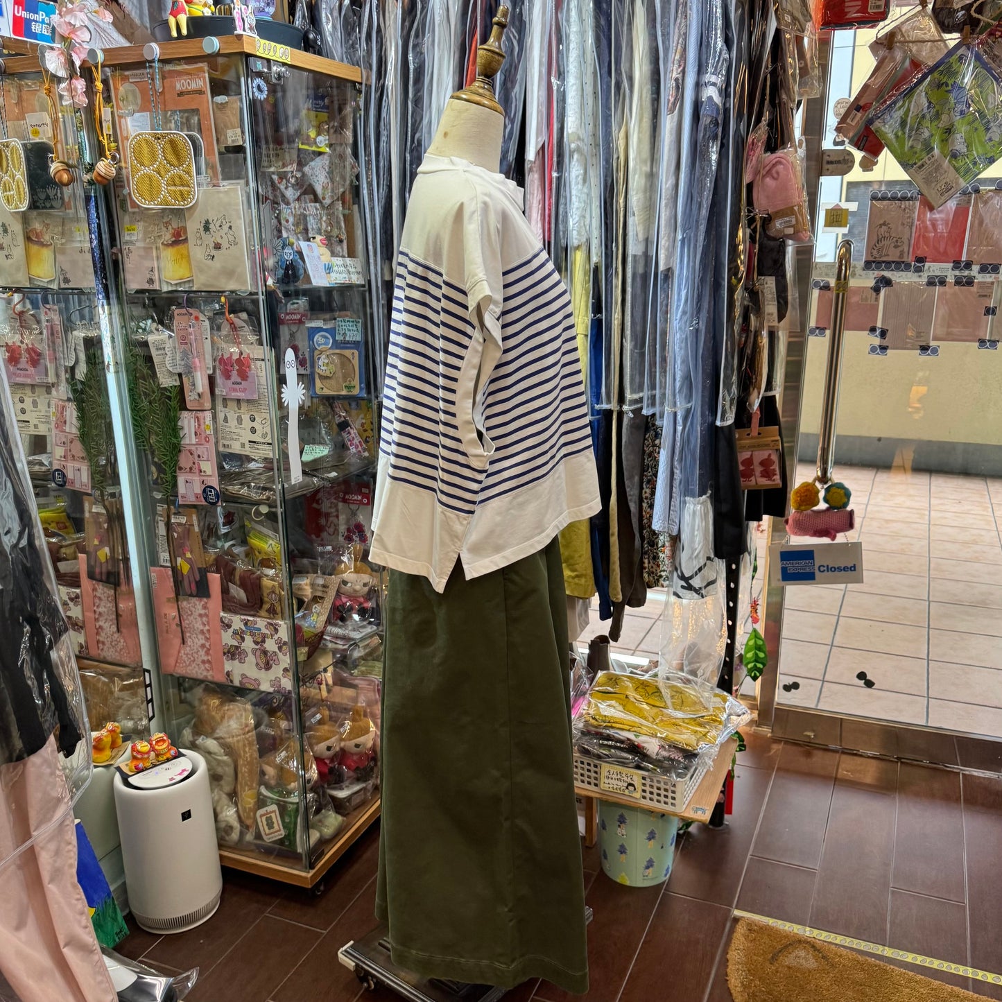 Estroislose White X Blue Striped Top, made in Japan