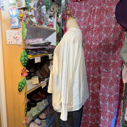 Sale- Bedsidedrama Disney White Sweatshirt made in Japan