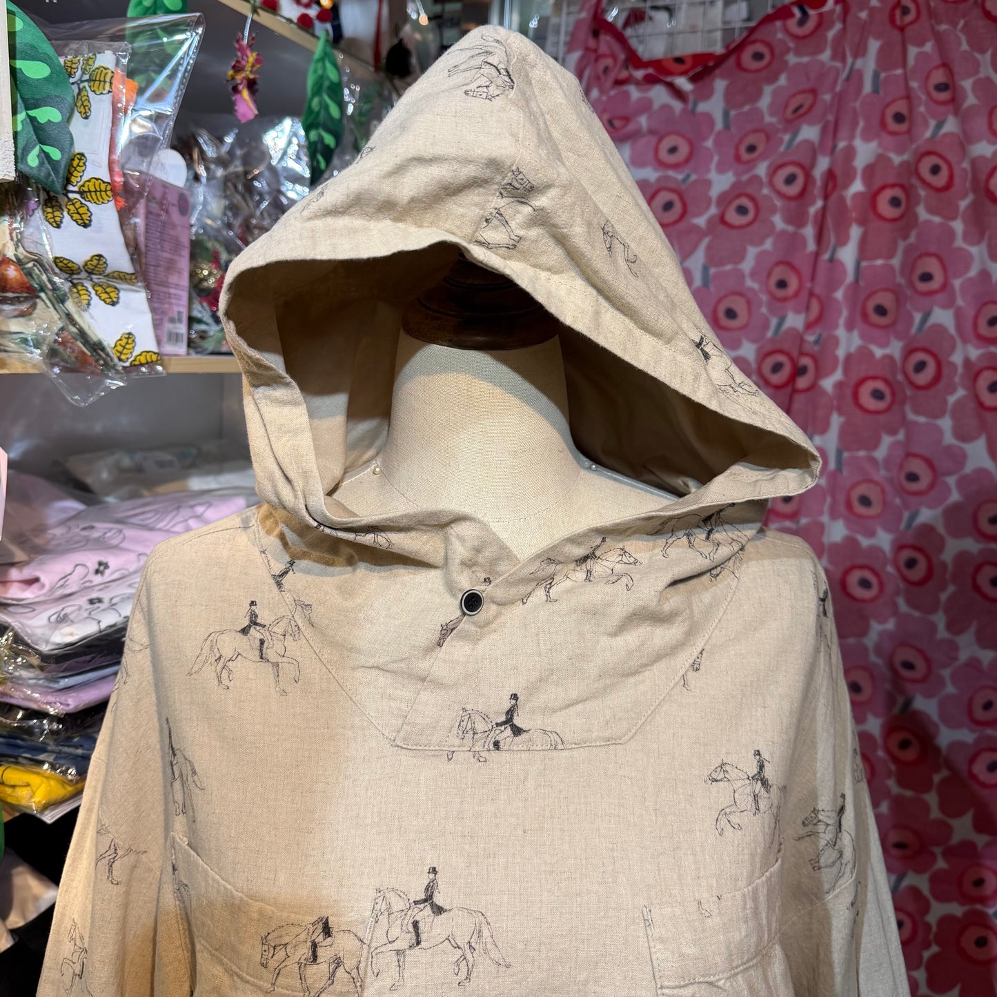 Sale- Laiterie Horses Ivory Linen Blouse, made in Japan