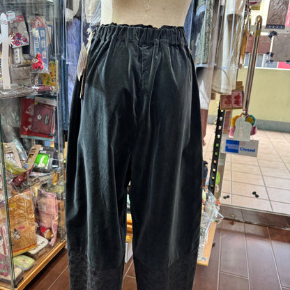 EXTRA30- TSUHARU by SM2 Fanage Black Embroidery Pants