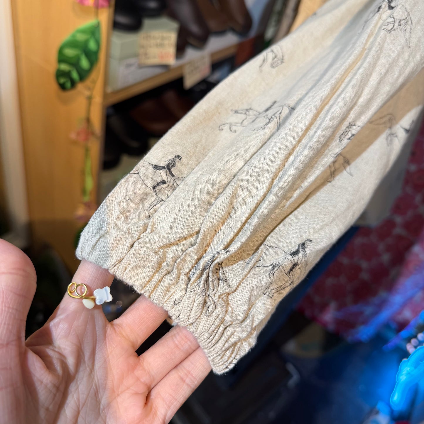 Sale- Laiterie Horses Ivory Linen Blouse, made in Japan