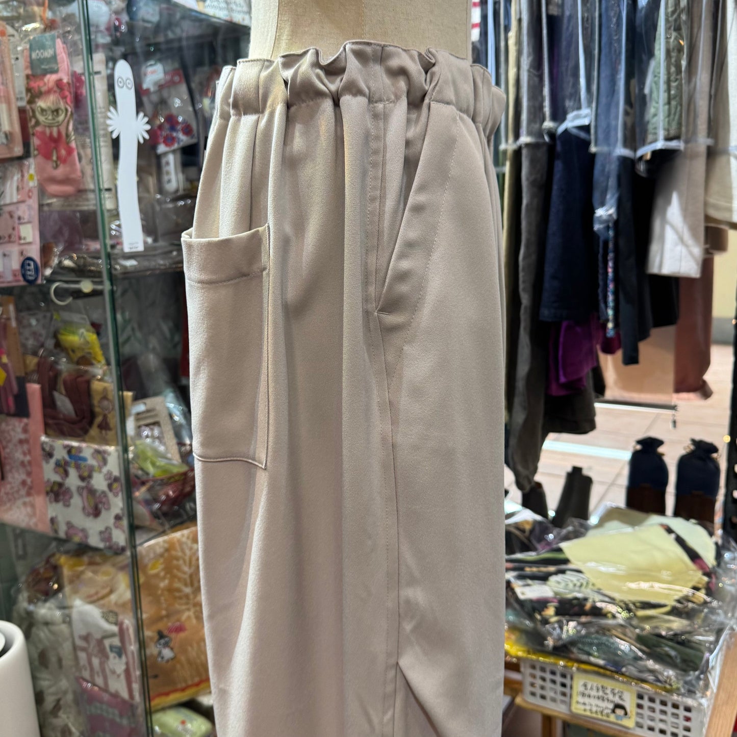 Mizuiro Ind Wide Cargo Pants,  2 Colors, made in Japan