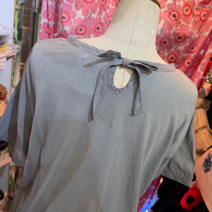 Days Charcoal Ribbon T-shirt, made in Japan