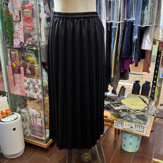 Sale- Liyoca Tuck Skirt, made in Japan