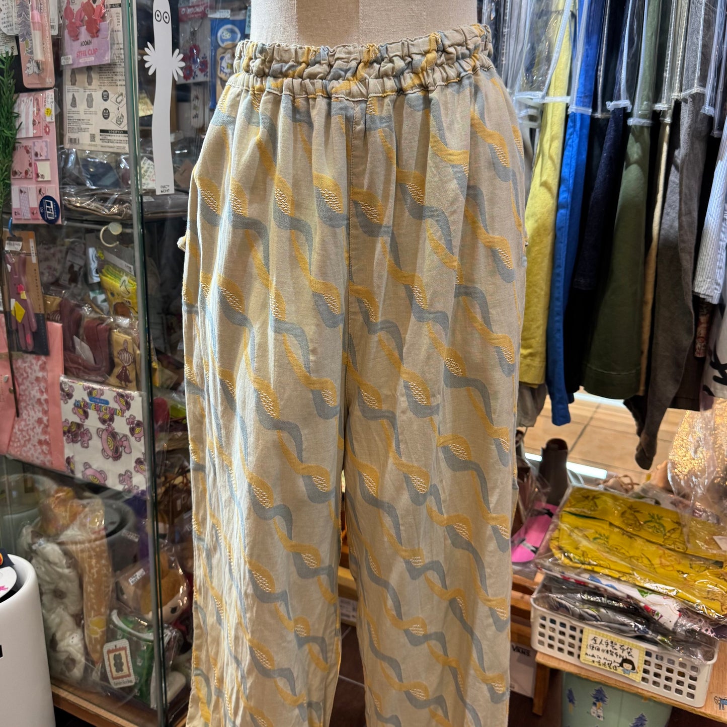Tumugu Twisted Ribbon Jacquard Yellow Pants, made in Japan