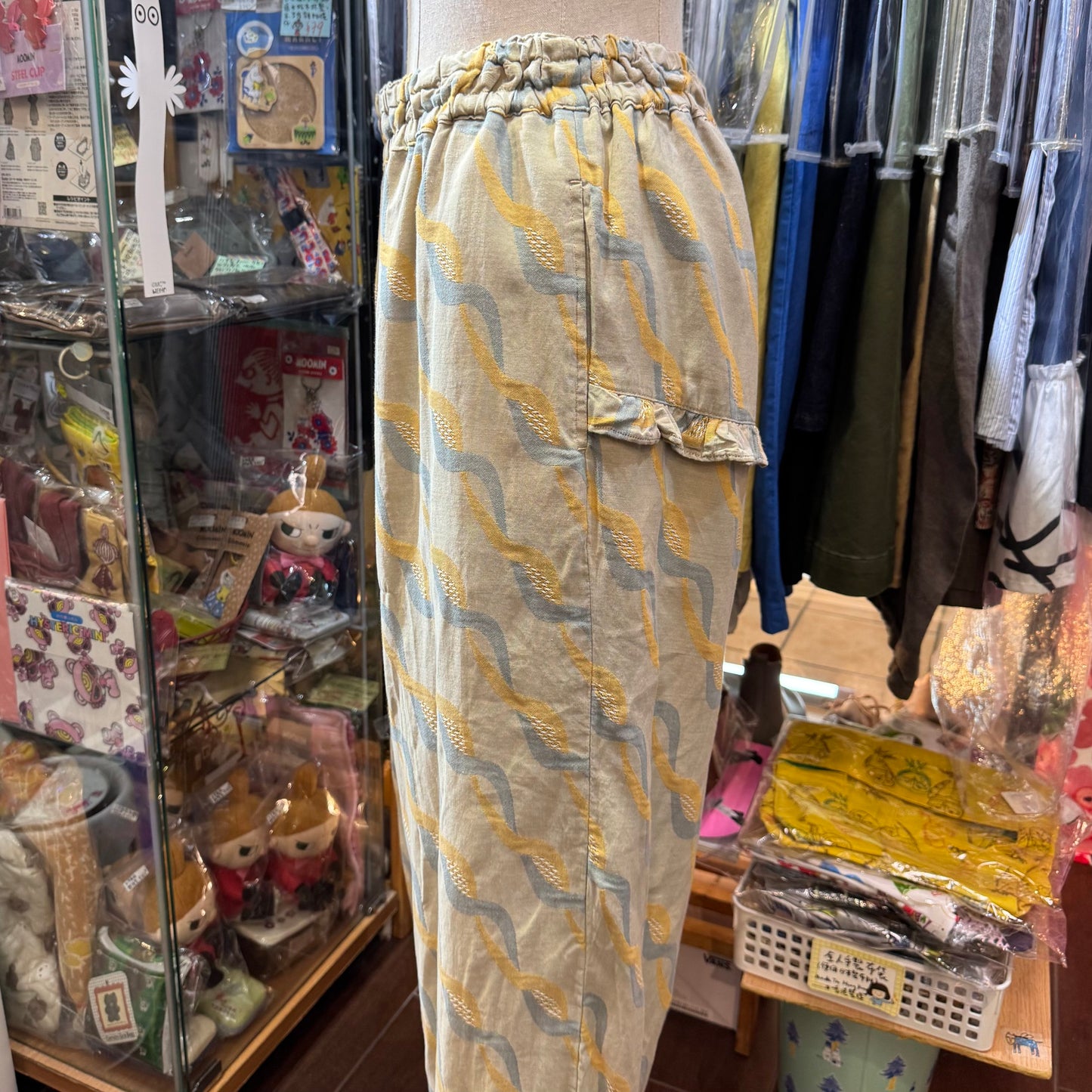 Tumugu Twisted Ribbon Jacquard Yellow Pants, made in Japan