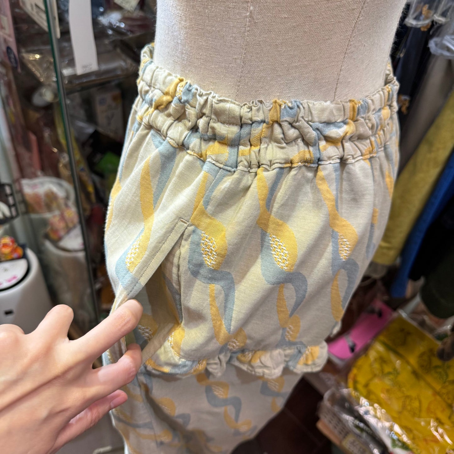 Tumugu Twisted Ribbon Jacquard Yellow Pants, made in Japan