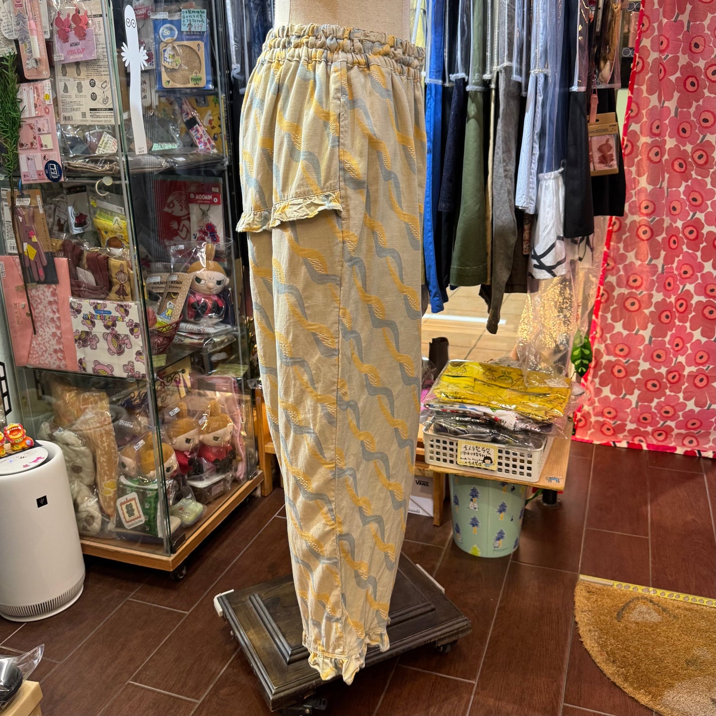 Tumugu Twisted Ribbon Jacquard Yellow Pants, made in Japan