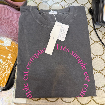 Ichi est compliqué Très T-shirt, 2 Colors, made in Honduras